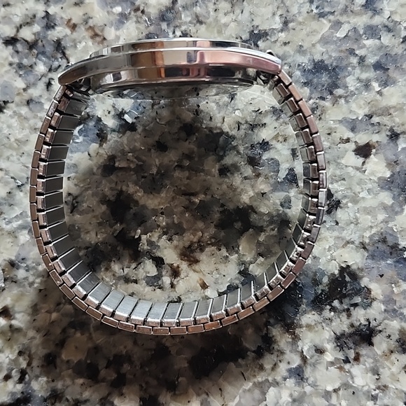 DAKOTA Date/Time Men's Watch Works! - Picture 5 of 9